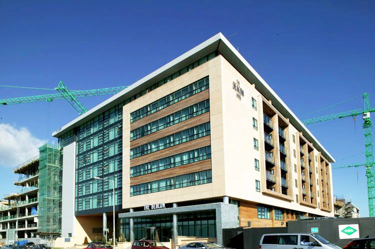 Beacon Aparthotel​